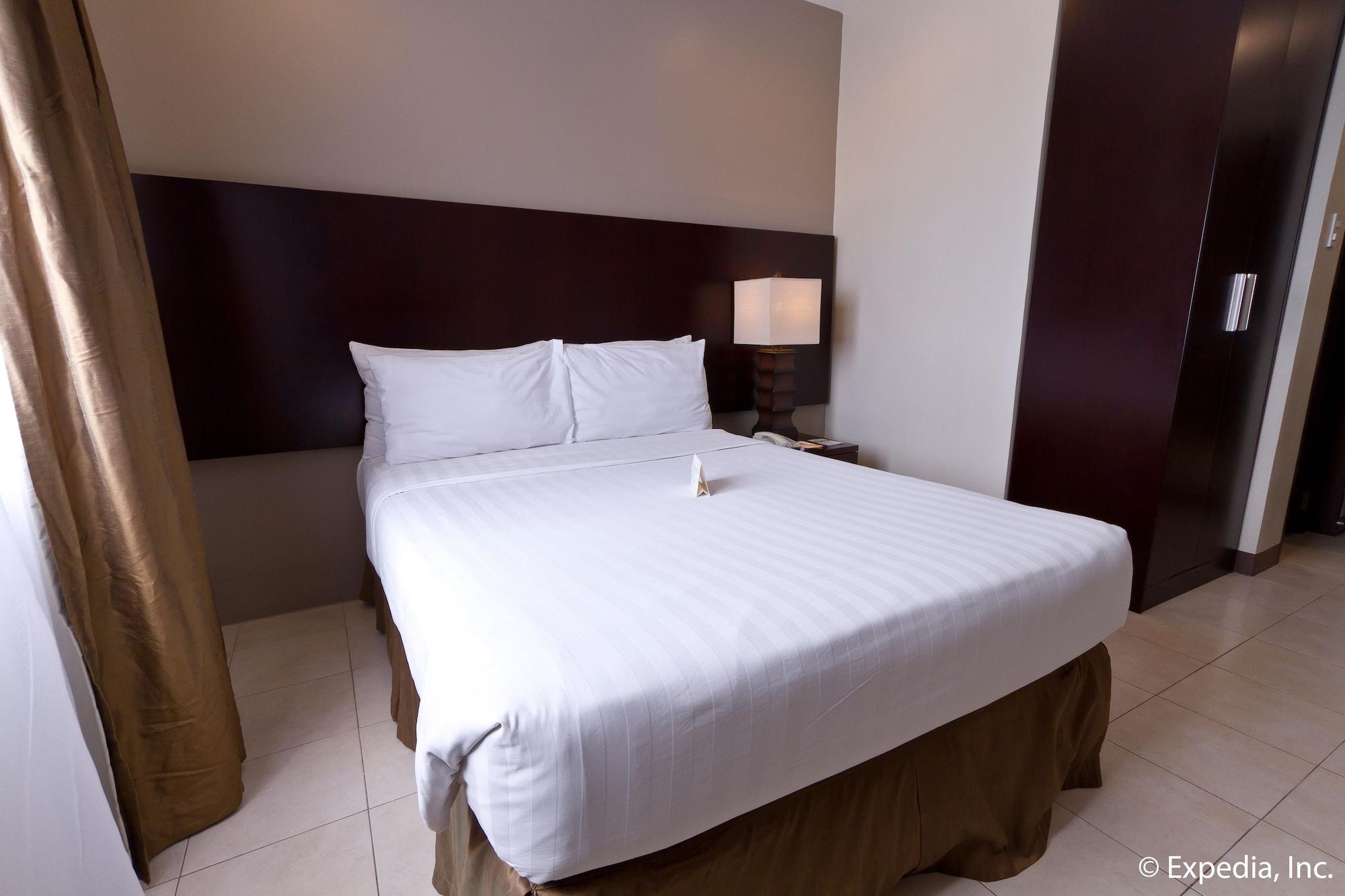 Alpa City Suites Hotel Cebu Екстер'єр фото