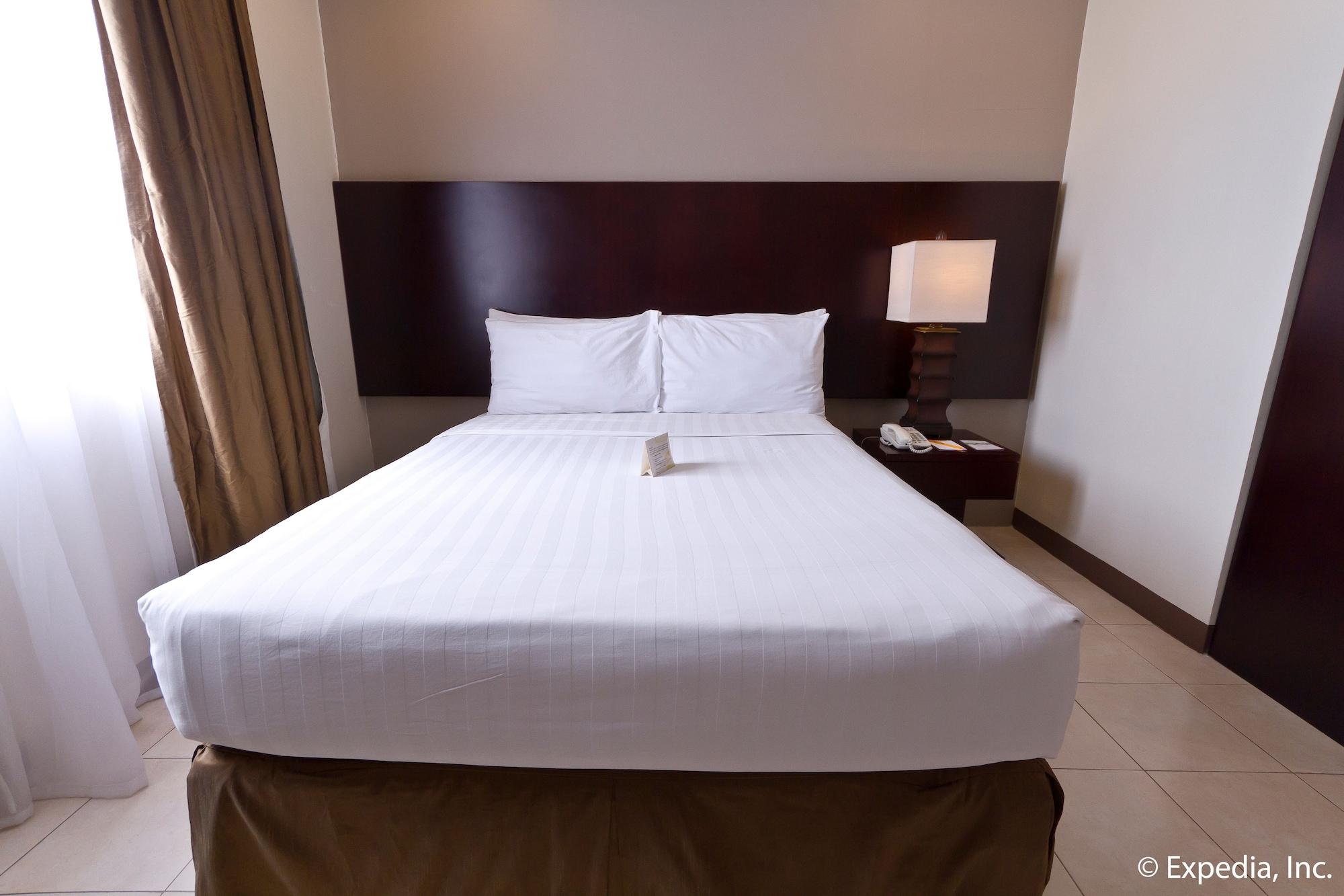 Alpa City Suites Hotel Cebu Екстер'єр фото