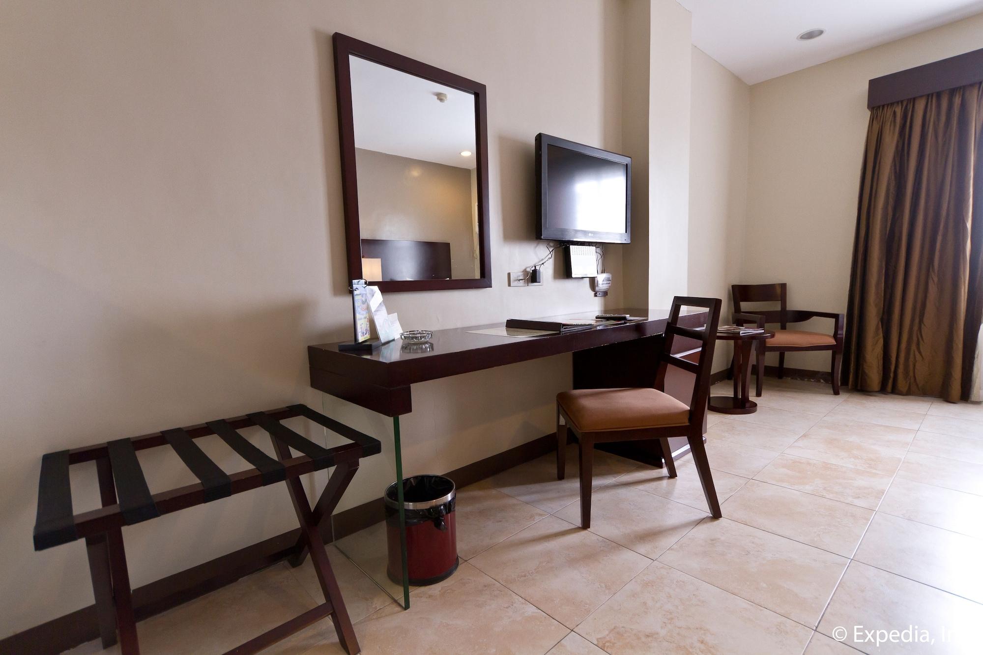 Alpa City Suites Hotel Cebu Екстер'єр фото