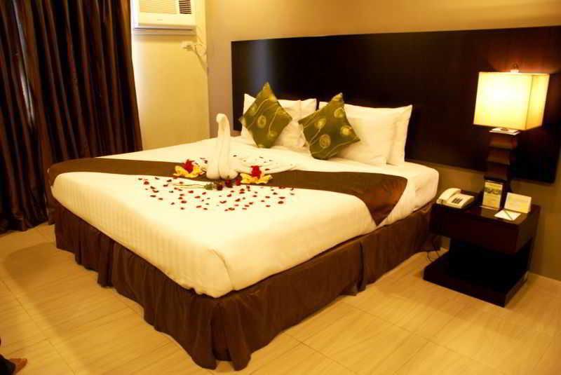 Alpa City Suites Hotel Cebu Екстер'єр фото