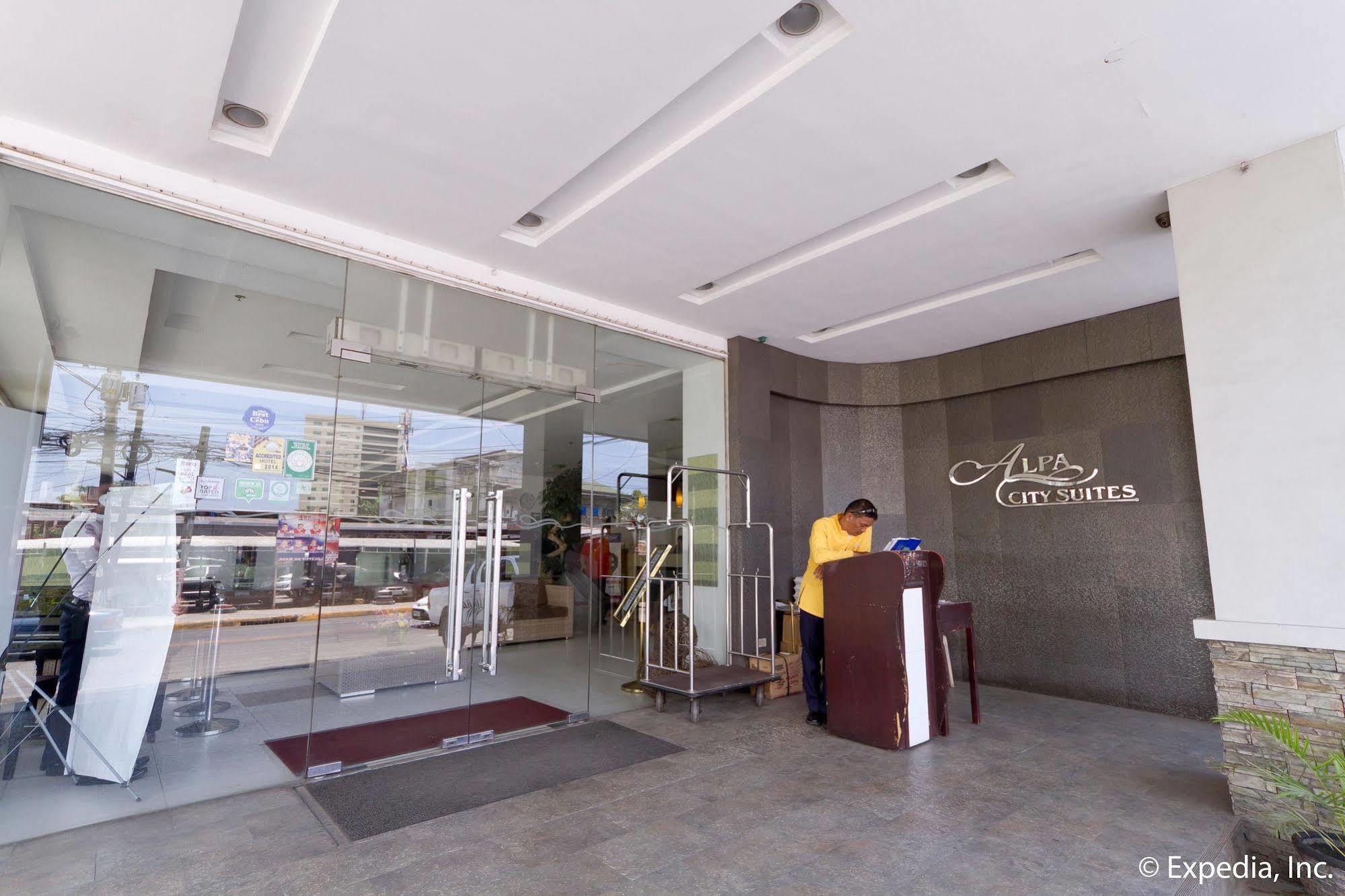 Alpa City Suites Hotel Cebu Екстер'єр фото